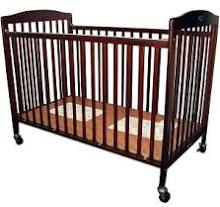 Full Size Crib FOR SALE-